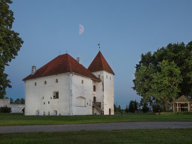 image_Purtse kindluselamu restoran Von Taube