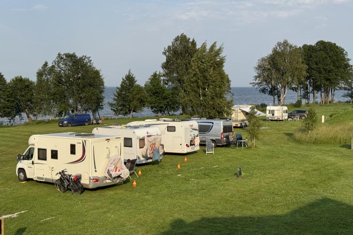 Kurepesa Caravan Camping slide-3