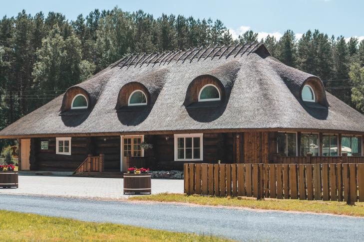 Metsaluige Kämping ja Karavanipark slide-1