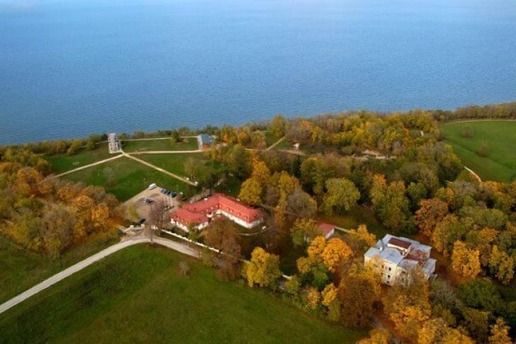 „Saka Manor“ kempingas ir kemperių aikštelė slide-2