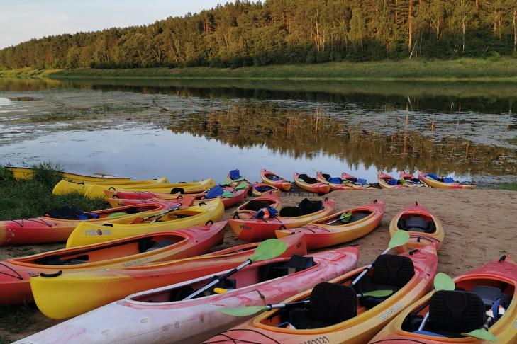 KEMPINGS DAUGAVAS LOKOS slide-1