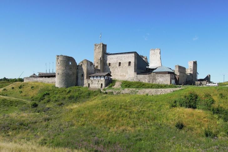 Rakvere Castle slide-1