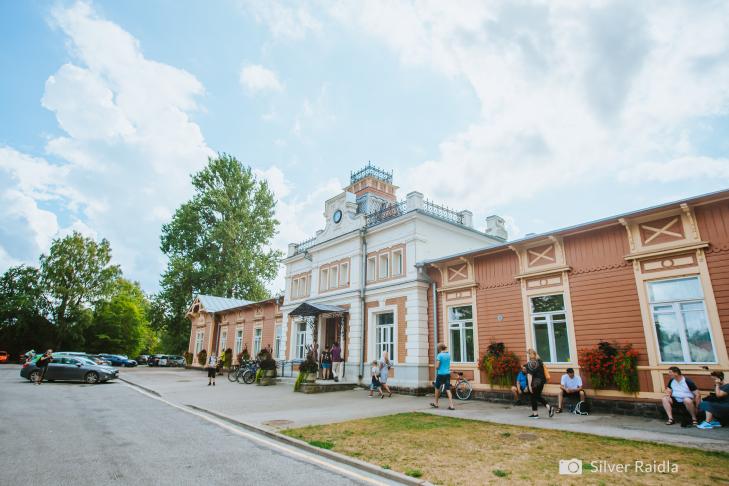 Bahnhof Haapsalu slide-1