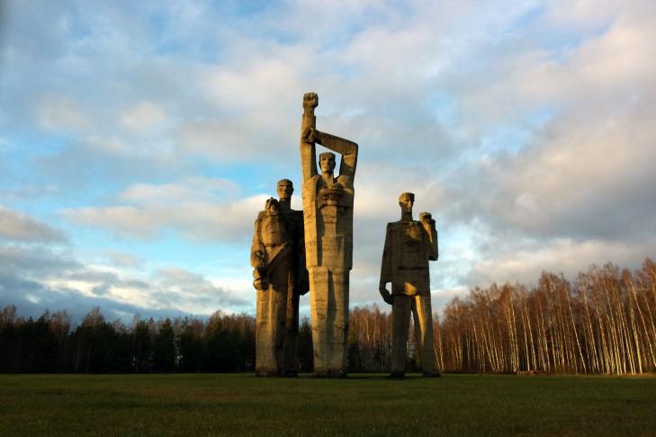 Salaspils camp memorial slide-1
