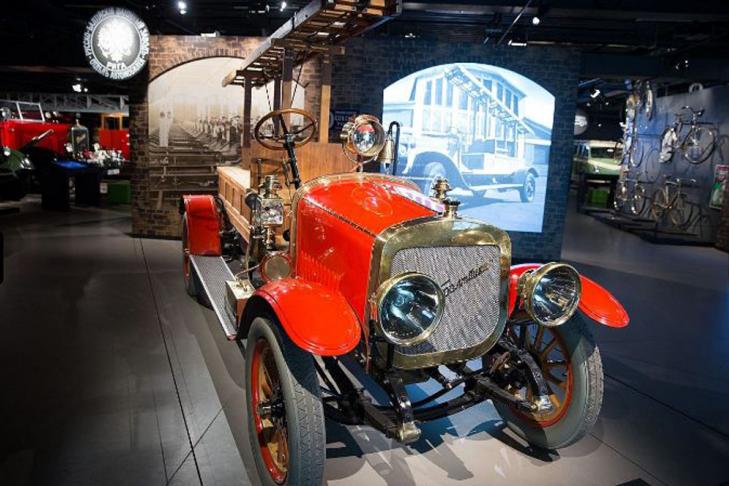 Riga Motormuseum slide-1