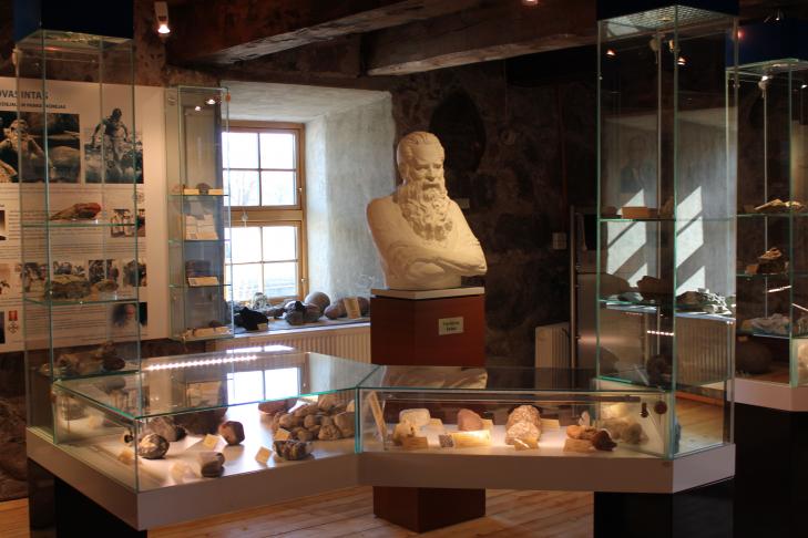 Vaclovas Intas Steinmuseum slide-3